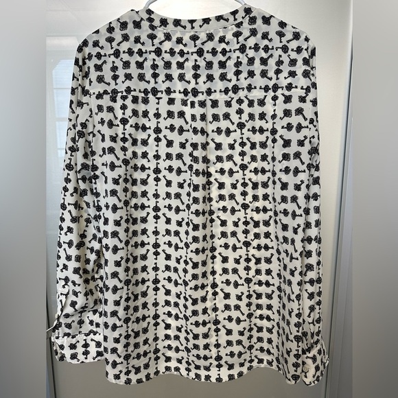 Talbots Key Novelty Print Long‎ Sleeve Henley Blouse Size Large - Picture 3 of 4